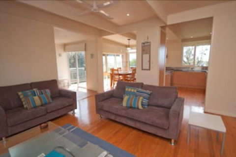 Nakarra - Carnarvon Accommodation 0