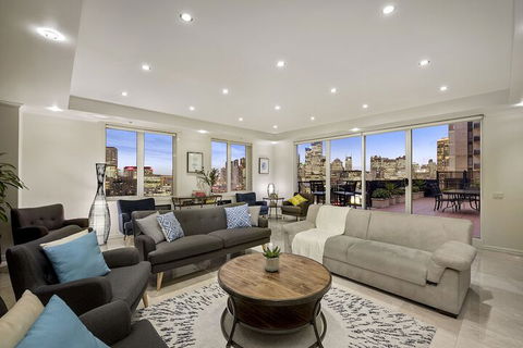 3 Bedroom Inner City Penthouse - Brisbane Tourism 4