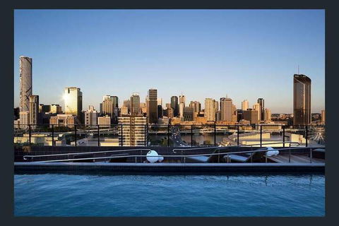 High End Living In Brisbane City - Accommodation Newcastle 6