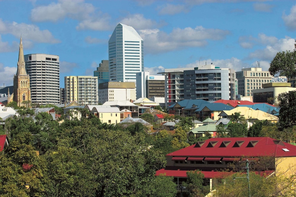 Oaks Brisbane Lexicon Suites - thumb 1