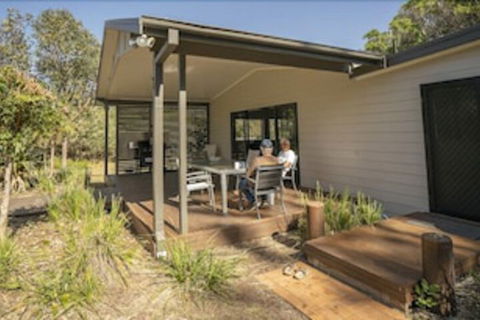 Plomer Beach House - Whitsundays Tourism 4