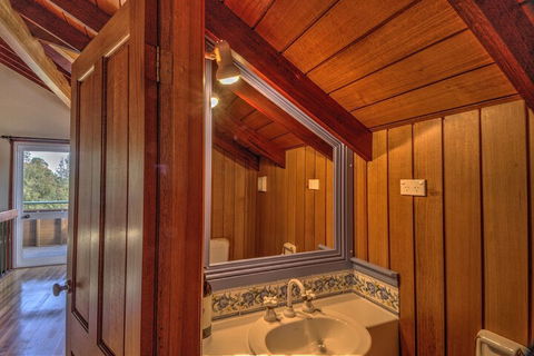 Freedom At Freycinet - Accommodation Brisbane 6