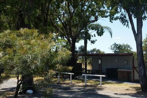 Rose City Caravan Park - Tourism Townsville 6