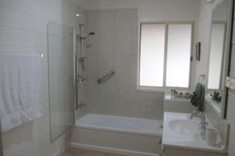 All About Me B & B - Timeshare Accommodation 4