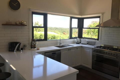 Alchemy House - Wagga Wagga Accommodation 2