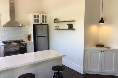 Alchemy House - Wagga Wagga Accommodation 4