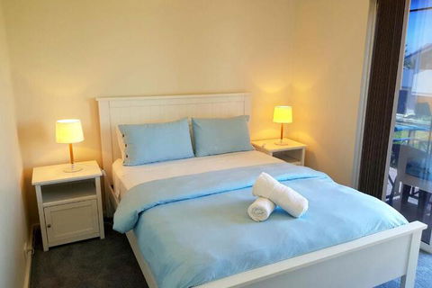 Caravel Beach House Mandurah - Holiday Melbourne 2