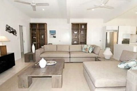 Mission Belle - Yamba Accommodation 2