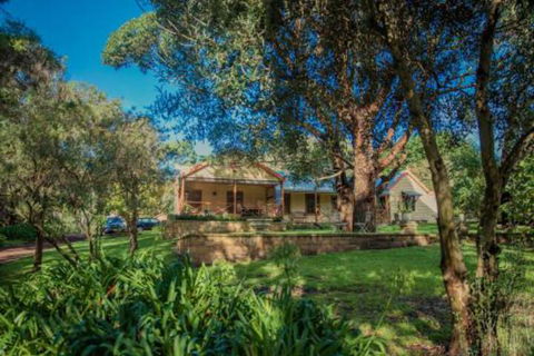 Secluded Homestead Amongst The Trees - YWait Travel 5