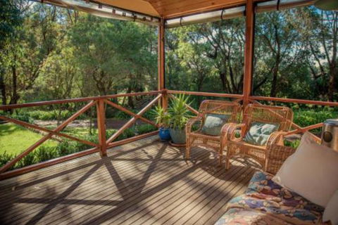 Secluded Homestead Amongst The Trees - YWait Travel 0