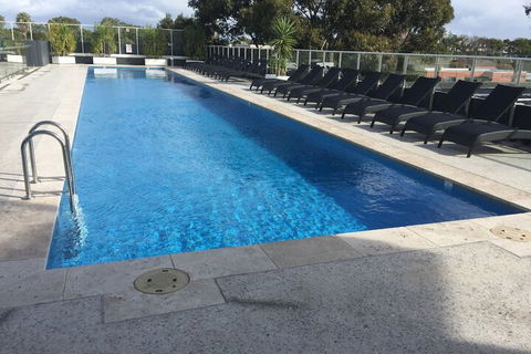 Luxurious Apartments Near City - Northern Rivers Accommodation 1