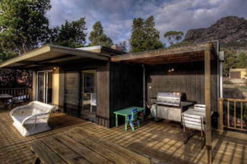 Cove Cottage - Accommodation QLD 0