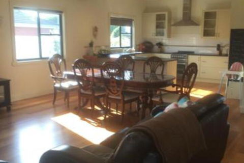 Bennett House Horsham - Accommodation Newcastle 4