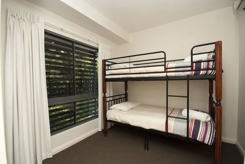 Woodville Beach Townhouse 5 - Holiday Sydney 7
