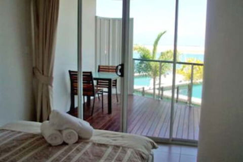Waters Edge Townhouse 4 - Accommodation Sunshine Coast 4