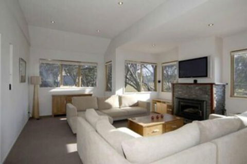Ski Break - Accommodation Ballina 7