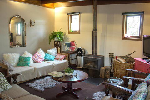 Billabong Cottage Bed & Breakfast - Tweed Heads Accommodation 2