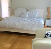 Bella by the beach - Lightning Ridge Tourism
