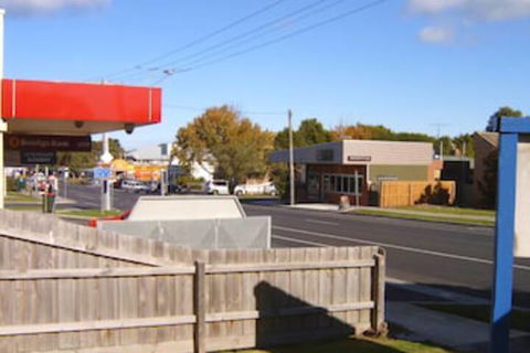 Inverloch Cabins - Victoria Tourism 7