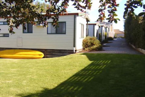 Inverloch Cabins - Victoria Tourism 3