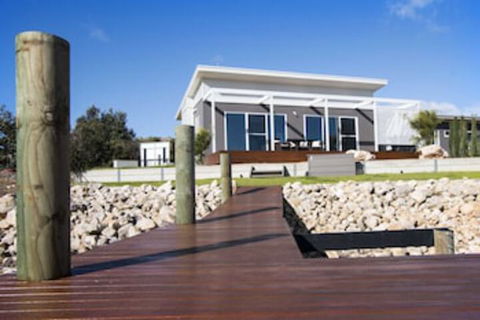 Villa Serra - Wagga Wagga Accommodation 0