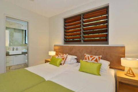 Villa One On Murphy Luxury Villa - Yamba Accommodation 0