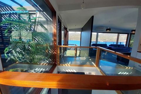 Amazing Unique Five-Star Waterfront Retreat - Wagga Wagga Accommodation 2