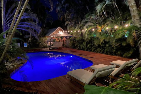 The Palms At Palm Cove - Lightning Ridge Tourism 5