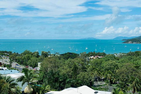 The Power House Airlie Beach - Accommodation Brisbane 1