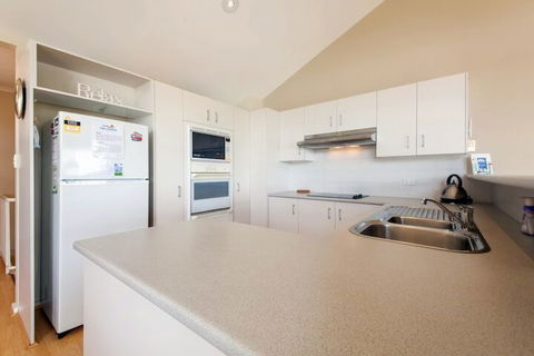 Moy At Nelson Bay, 2/30 Thurlow Avenue - Accommodation Find 6