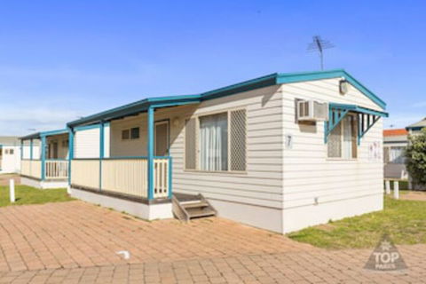 Moana Beach Tourist Park - Accommodation Directory 0