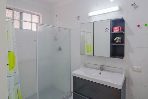 Cosy Murdoch Home - Casino Accommodation 5