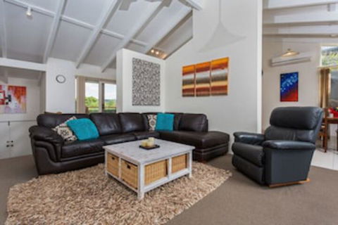 Ocean's 30 - Ultimate Beach Frontage - Accommodation Sunshine Coast 0