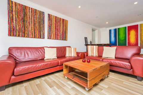 Ocean's 30 - Ultimate Beach Frontage - Accommodation Sunshine Coast 4
