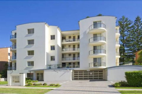 Magnus Pines, Unit 10/52 Magnus Street - Accommodation Ballina 1