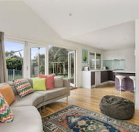Fern Beach House - WA Accommodation