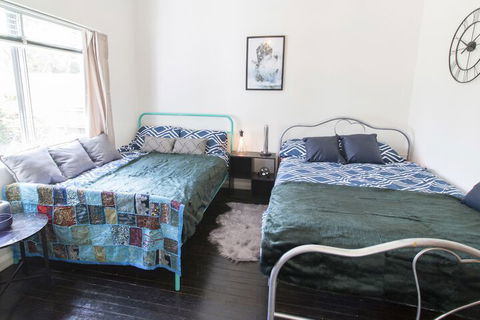North Bondi Beach Apartment - Cruises Travel 1