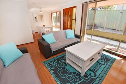 Hopetoun Villa - Tourism Gold Coast 0