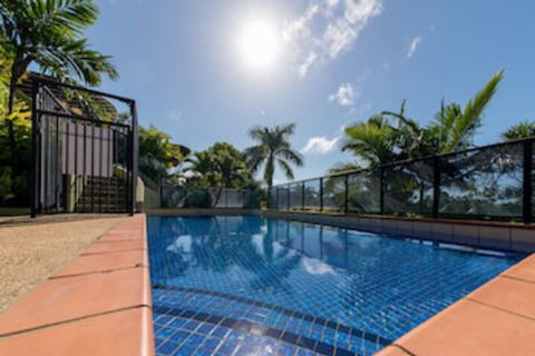 Paradise Penthouse At Waves - Accommodation Brisbane 0