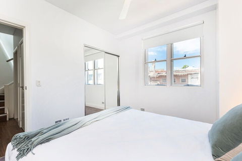 Leichhardt 9 Nor Furnished Apartment - Accommodation VIC 3