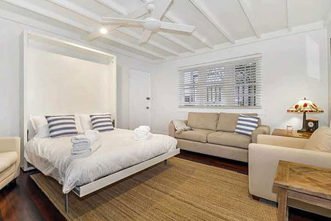Manly Garden Apartment - Accommodation Newcastle 4