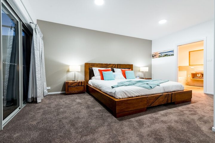 Ulverstone River Edge Apartments - thumb 3