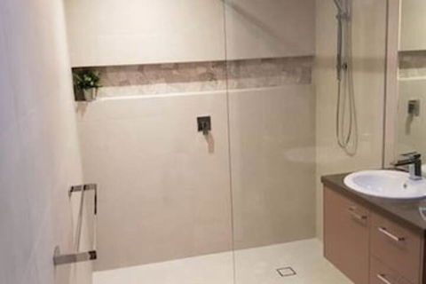 Lakeview Villa's - Hervey Bay Accommodation 2
