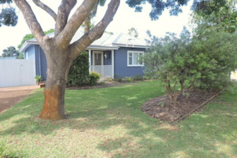 Otters Retreat - Accommodation Sunshine Coast 0