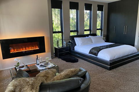 AmarÃ© Beachside Luxury - Holiday Melbourne 1