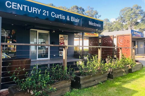 Bull 'n' Bush Hotel Motel - Accommodation Find 3