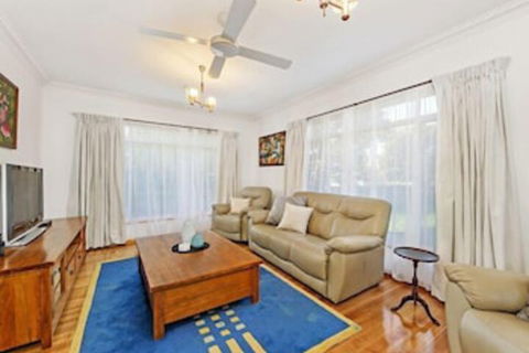 Cowes Phillip Island Holiday Home - Yamba Accommodation 4