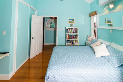 Beach House Cairns - Wagga Wagga Accommodation 7