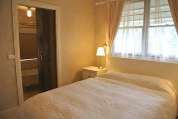 La Maisonette - Gorgeous 2 Bedroom - thumb 1
