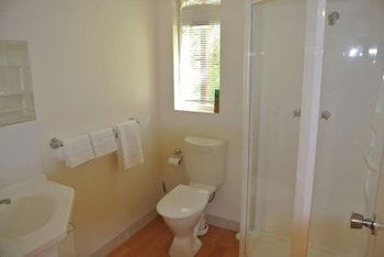 Apple Blossom Retreat - Accommodation Australia 6